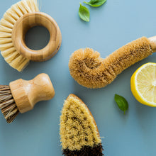 Bamboo Scrubbing Brush with Natural Coconut Bristles